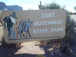 Entrance to the Lost Dutchman State Park